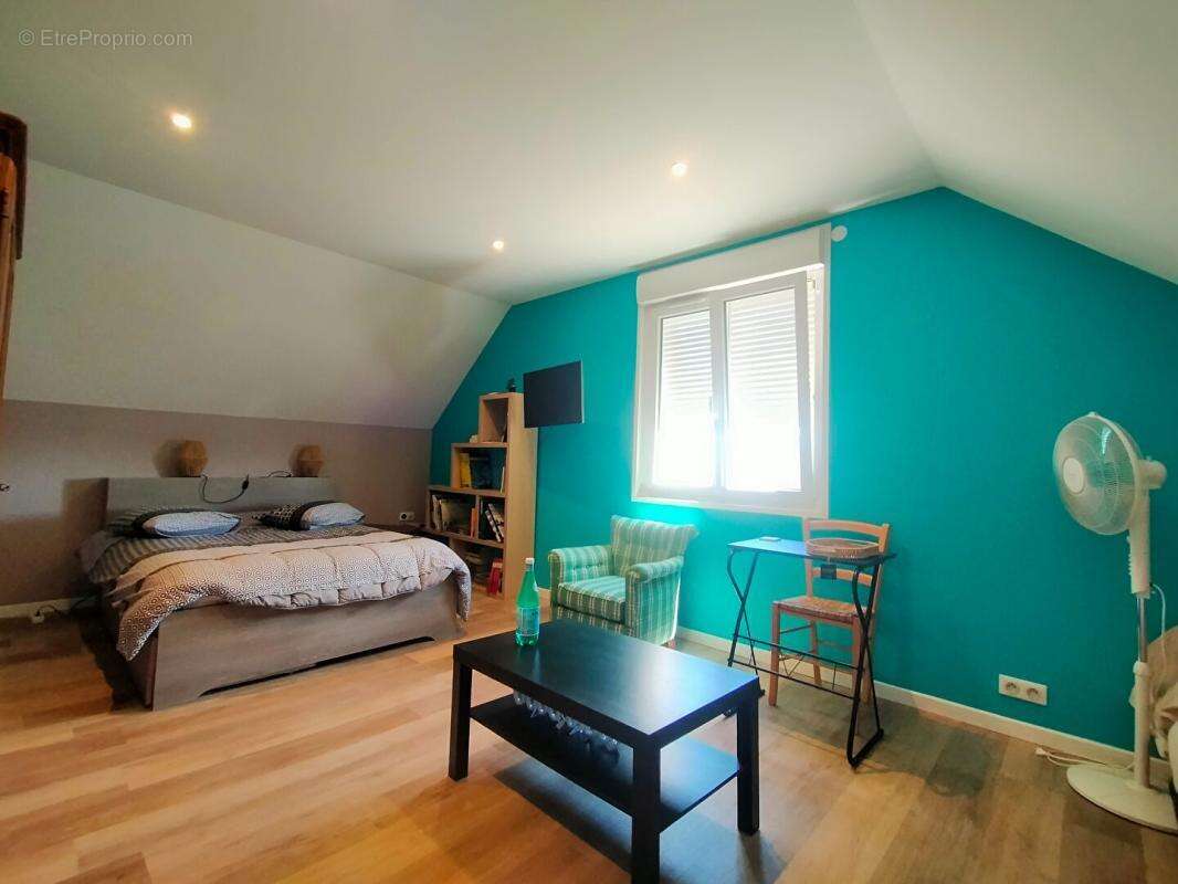 Maison La Suze Sur Sarthe 7 pièce(s) 200 m2 - photo 5