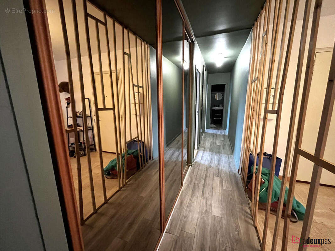 Appartement à SAINT-ETIENNE