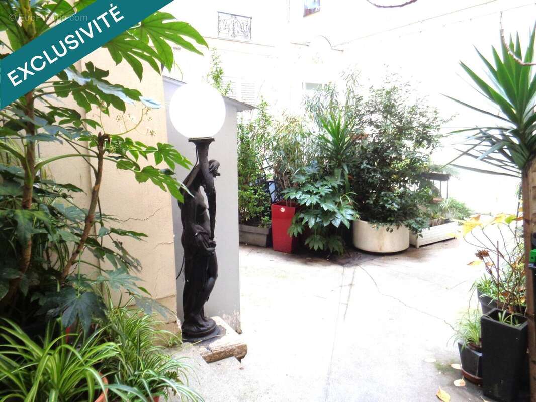 Photo 8 - Appartement à PARIS-9E