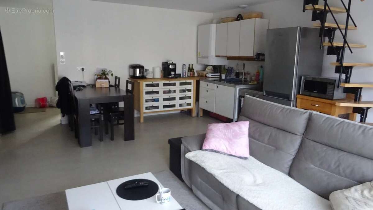 Maison à CHEVIGNY-SAINT-SAUVEUR