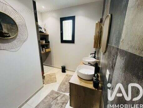 Maison 190 m² à Valaurie  - photo 6