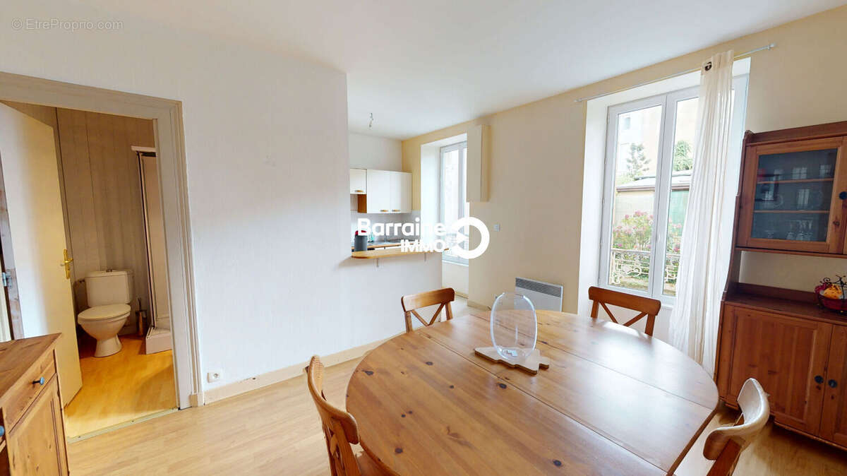 A vendre exclusivite brest saint michel t3 55.04 m² 1 chambre possibilite 2 - photo 2