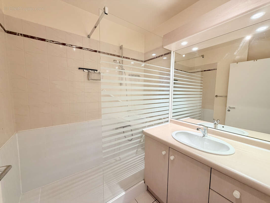 Appartement à SAINT-MAURICE