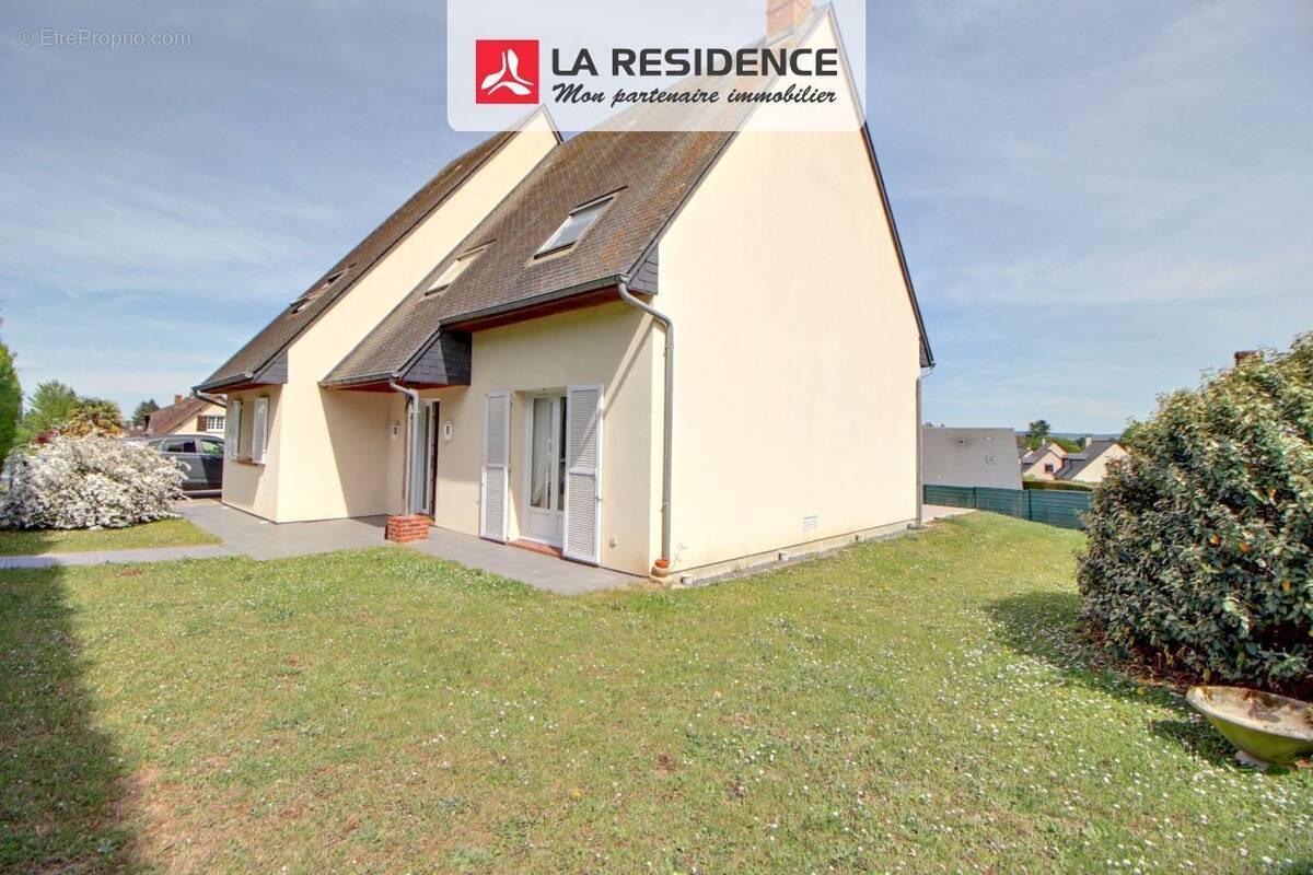 Maison 186 m² à Aubevoye  - photo 1