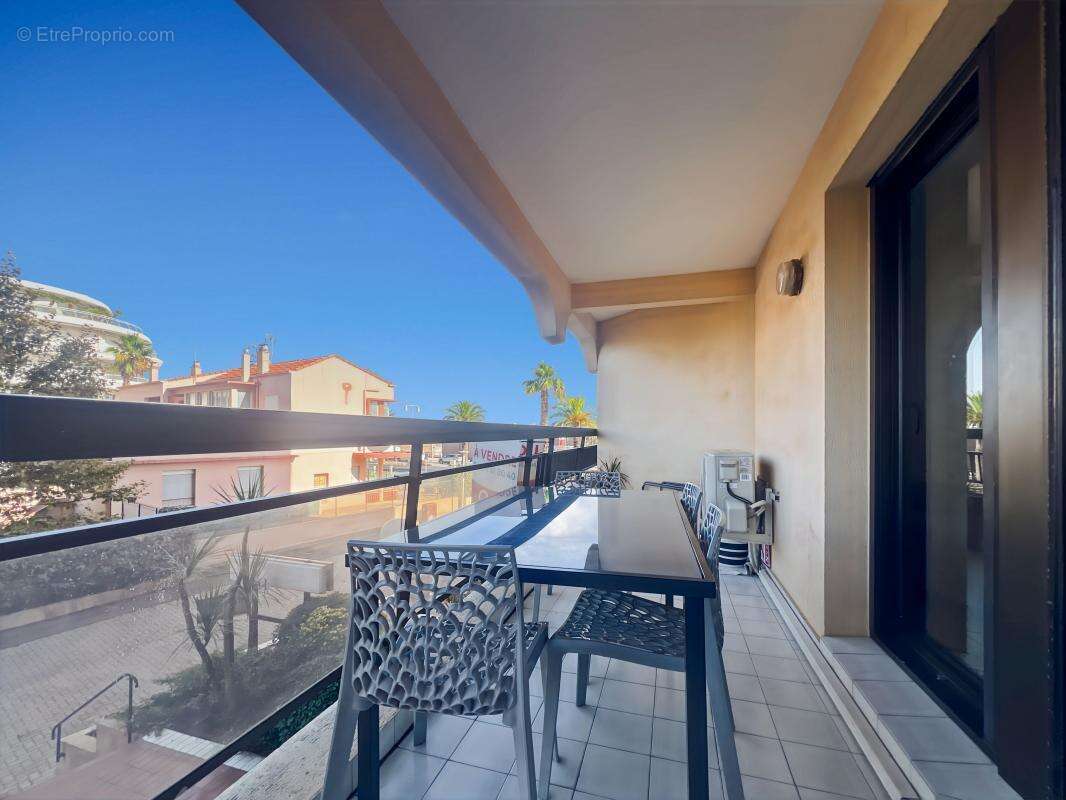 Appartement à FREJUS