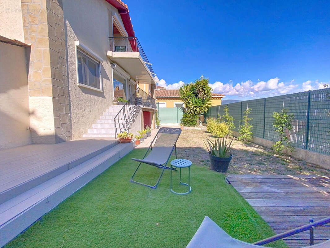 Maison à CAGNES-SUR-MER