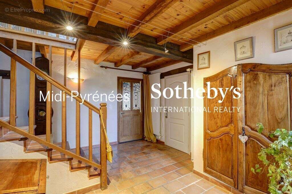 Maison à CESTAYROLS