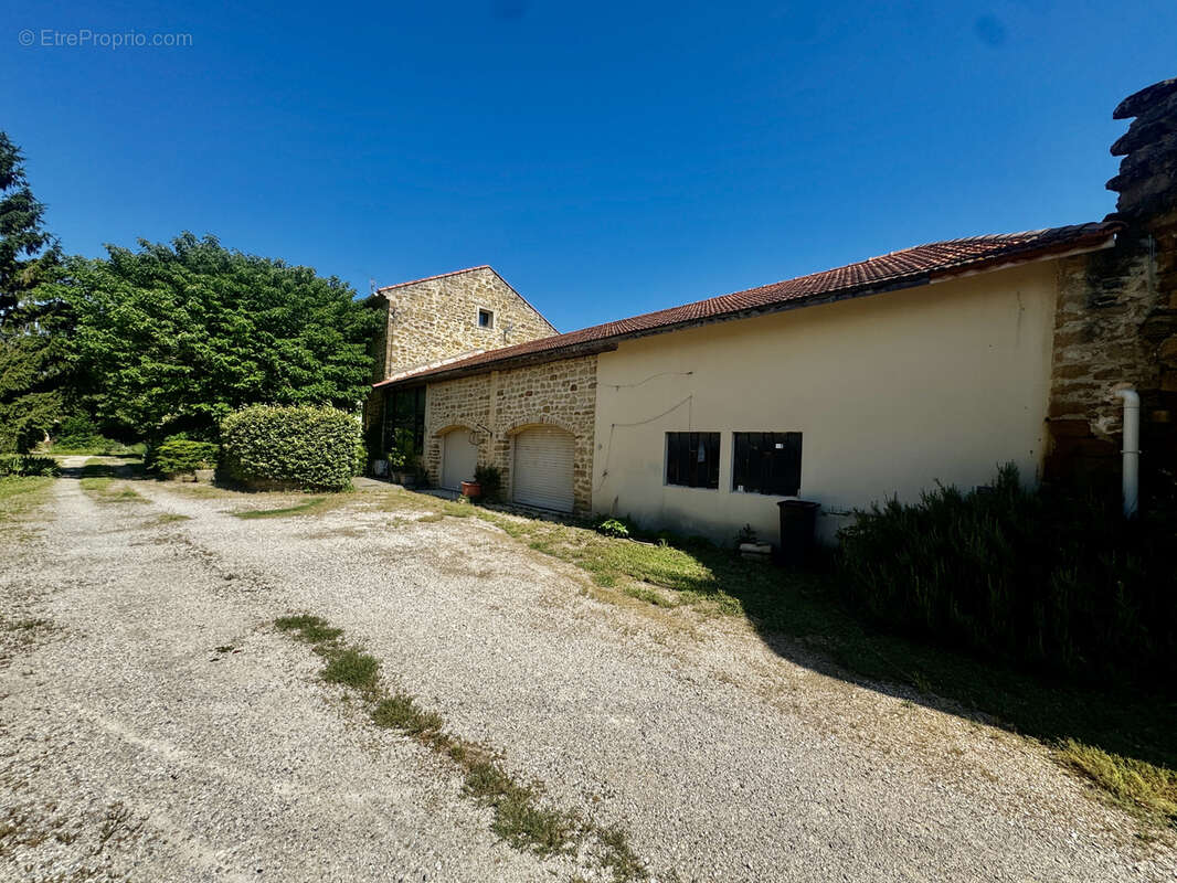 Mas provençal 356 m2 - photo 4