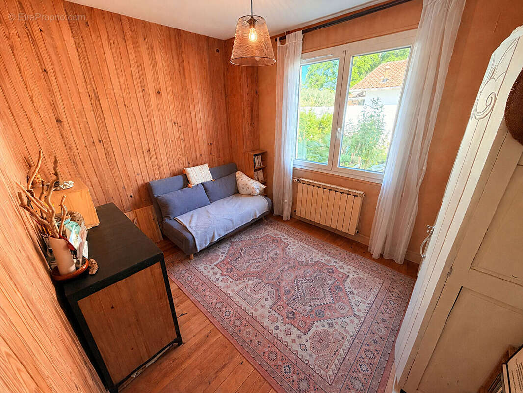 Maison familiale clé en main avec jardin et 4 chambres dans quartier recherché - photo 10