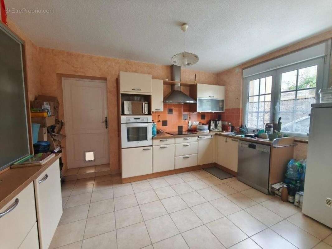 Photo 3 - Maison à MONTGERMONT