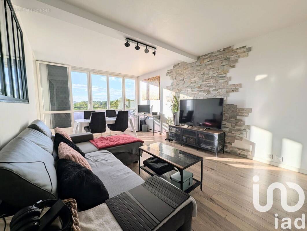 Photo 1 - Appartement à EAUBONNE