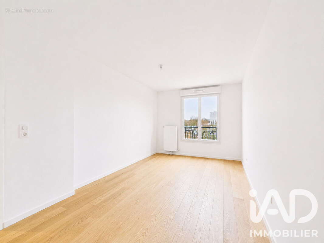 Photo 8 - Appartement à LE PLESSIS-ROBINSON