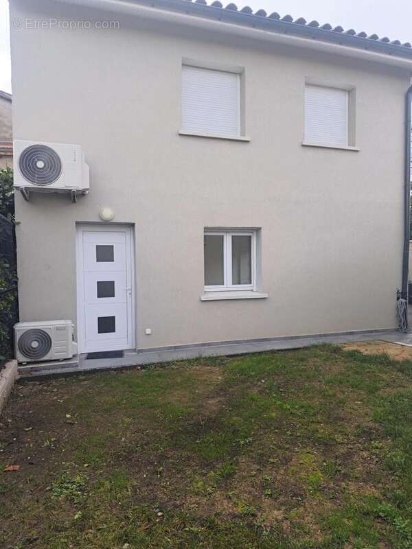 Photo 2 - Maison à RILLIEUX-LA-PAPE