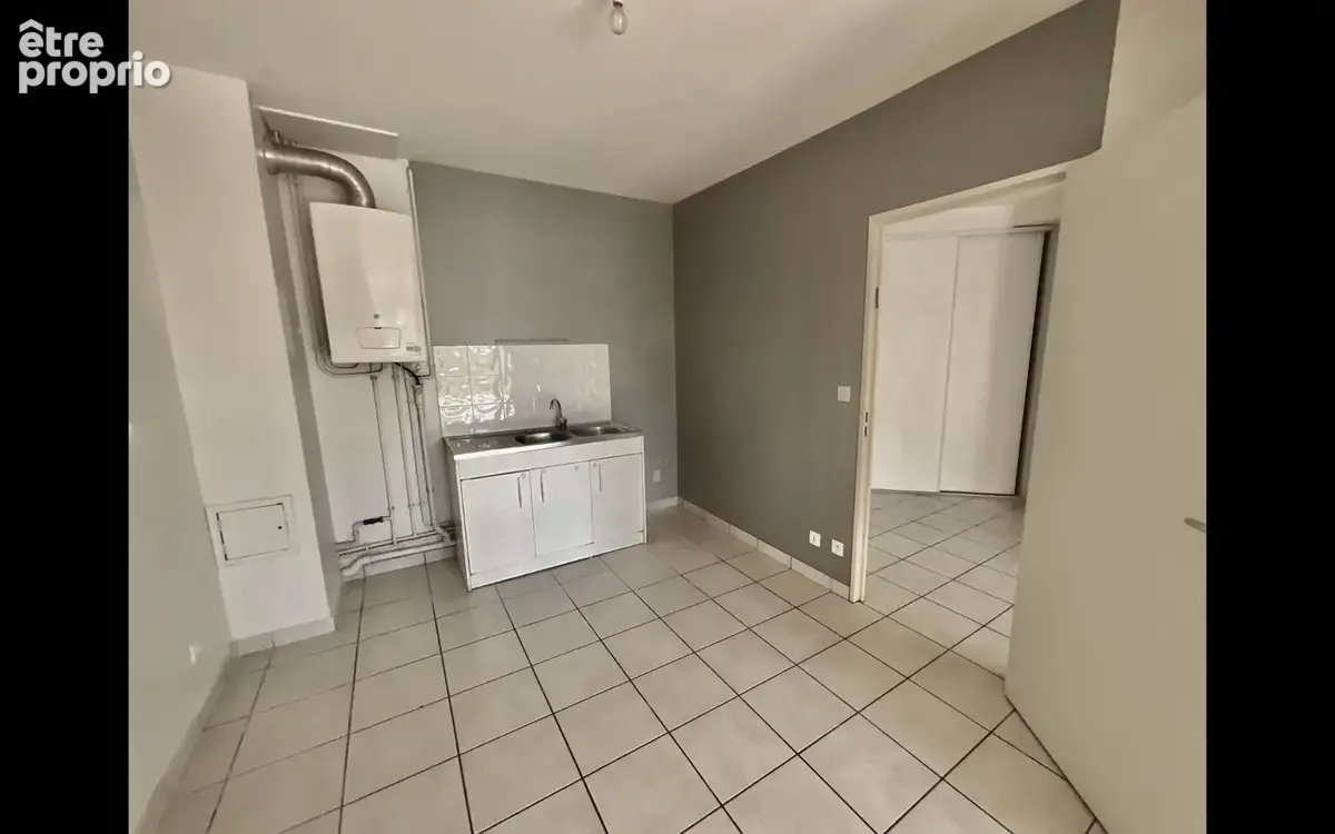 Appartement à vendre 3 pièces VILLEFRANCHE SUR SAONE (69) - photo 7