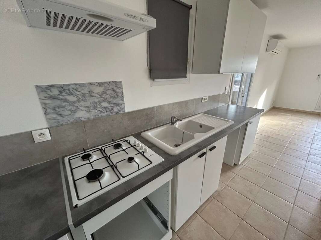 Appartement à SAINT-QUENTIN-LA-POTERIE