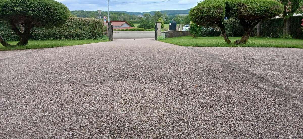 Maison traditionelle prete à vivre à 10 minutes de Vesoul - photo 11