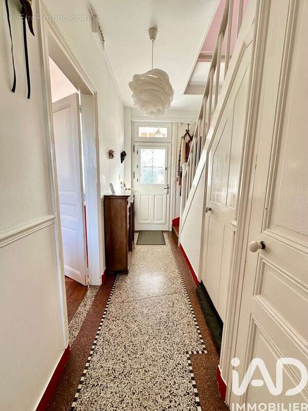 Photo 3 - Maison à MARGNY-LES-COMPIEGNE