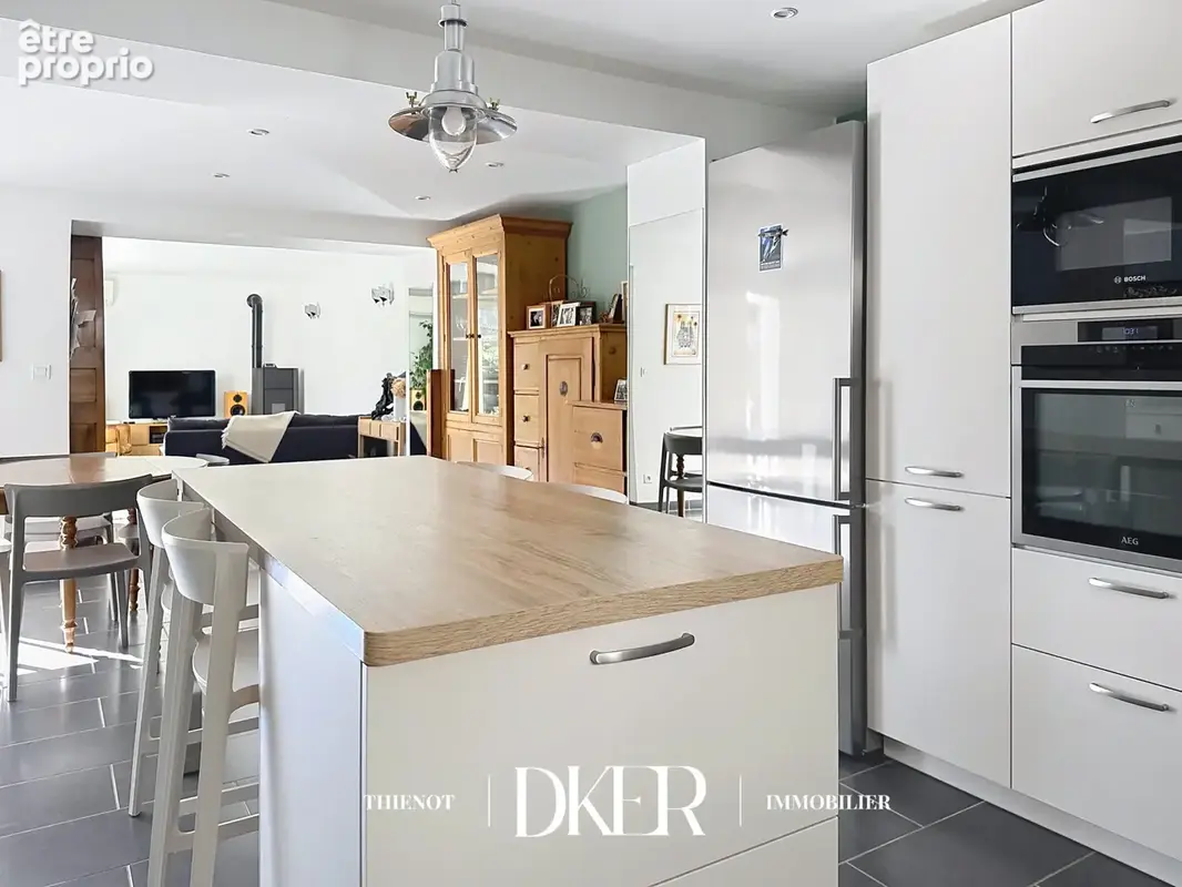 REIMS   PLACE LUTON  Maison contemporaine avec jardin, terrasse et garage - photo 6