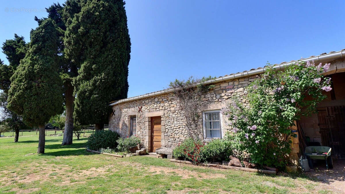 Maison à NIMES