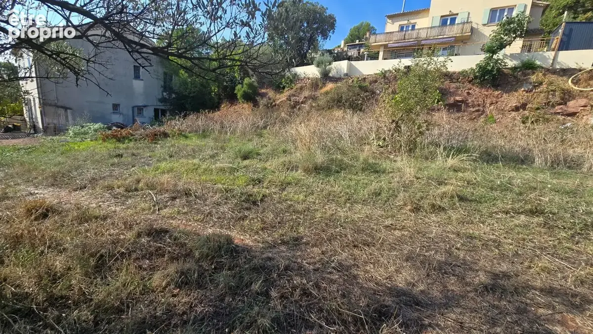 Terrain à bâtir de 614 m2   Solliès-Ville   Plein Sud avec vue dégagée - photo 3