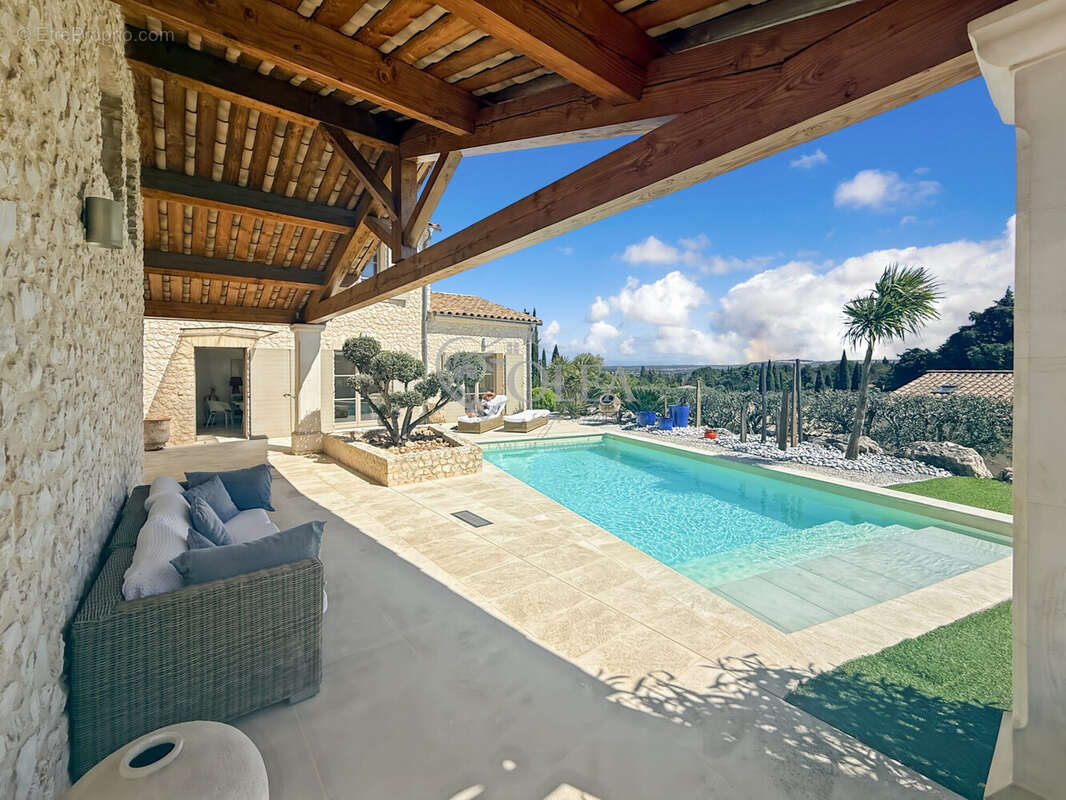 Maison à UZES