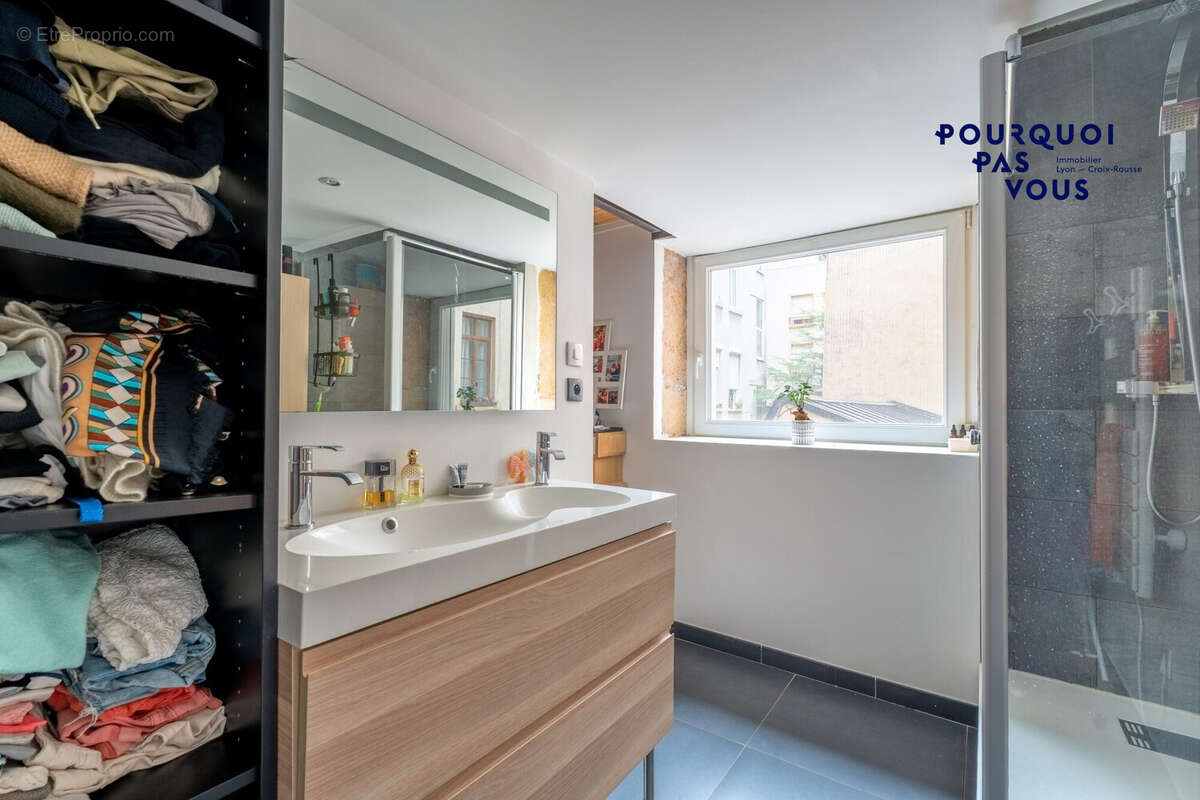 Appartement à LYON-4E