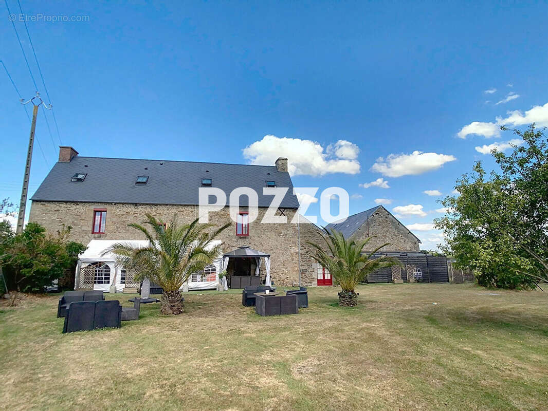 Maison à SAINT-GEORGES-DE-GREHAIGNE