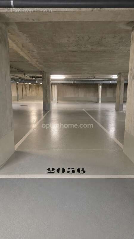 Parking à MAISONS-ALFORT