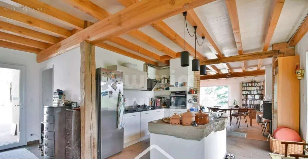 Maison à LONS-LE-SAUNIER