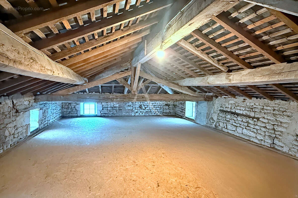 Maison à LE LANGON