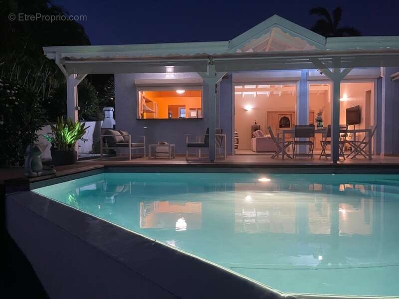 Maison à SAINTE-ANNE