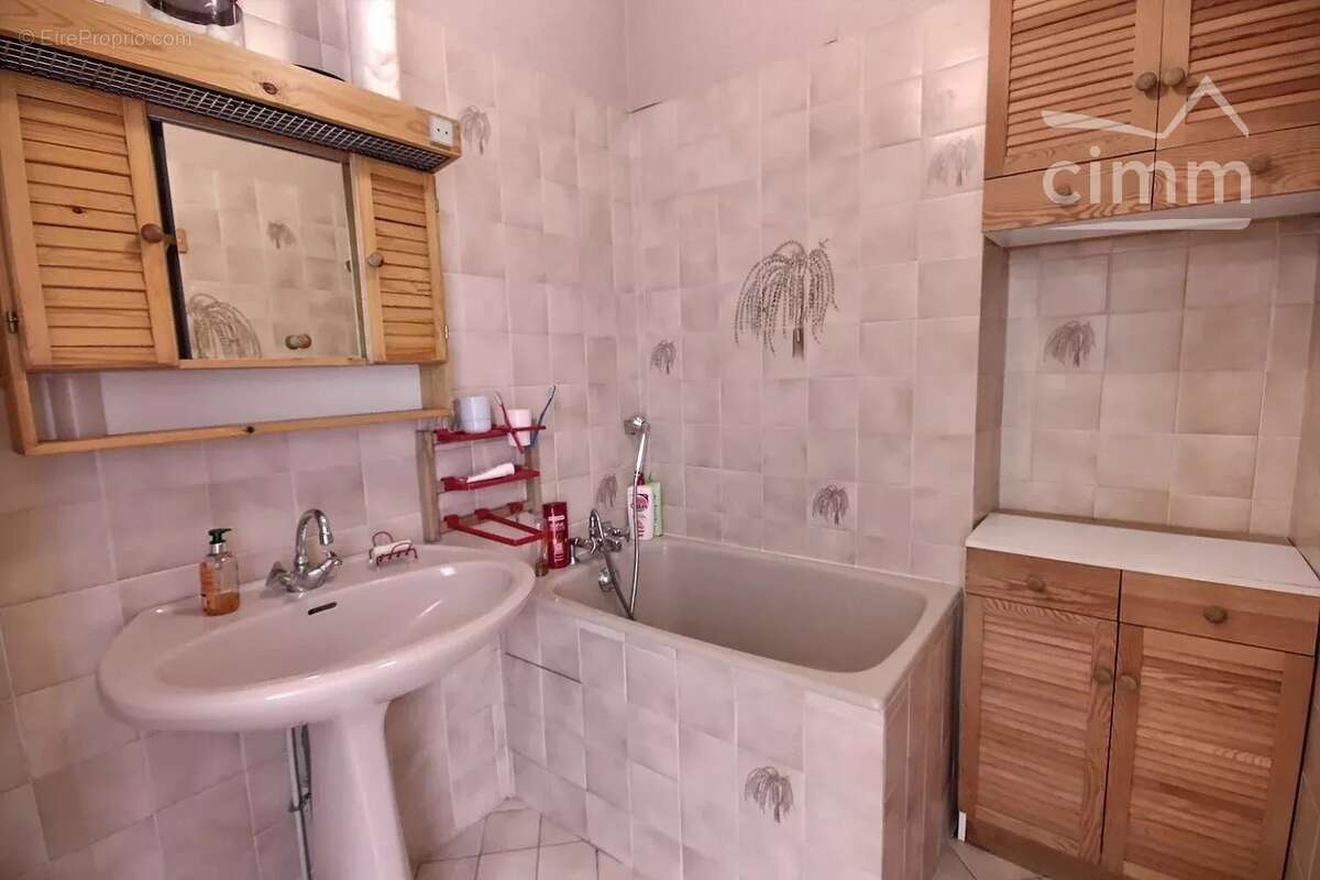 Appartement à LA ROCHETTE