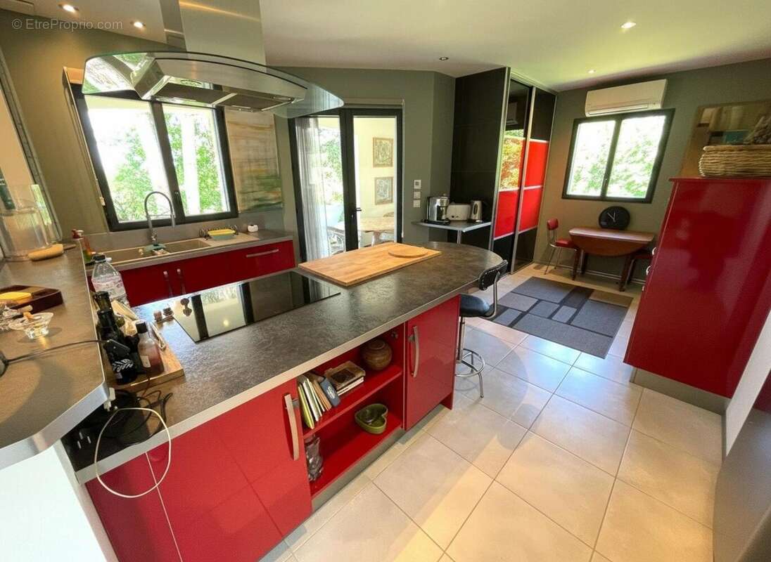 Maison 128 m² à Castelnau-Sur-Gupie  - photo 4