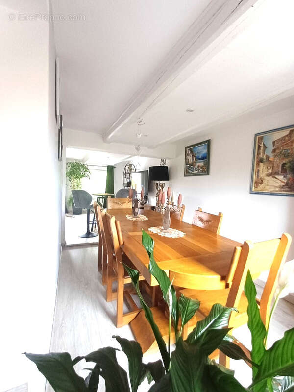 Appartement à MONTREUX-VIEUX