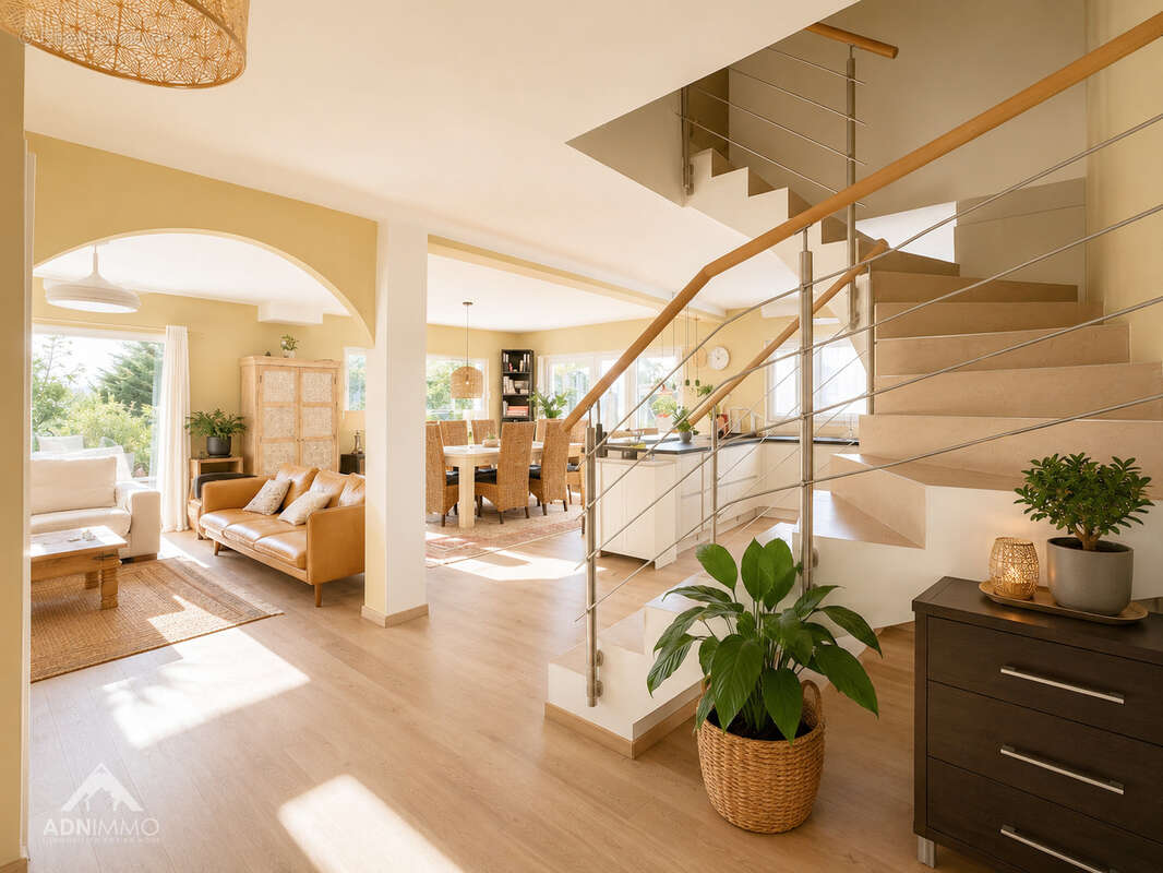 Maison 5 Pièces 134 m2 - photo 4