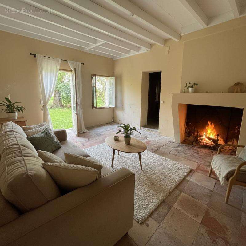 Maison à CADARSAC