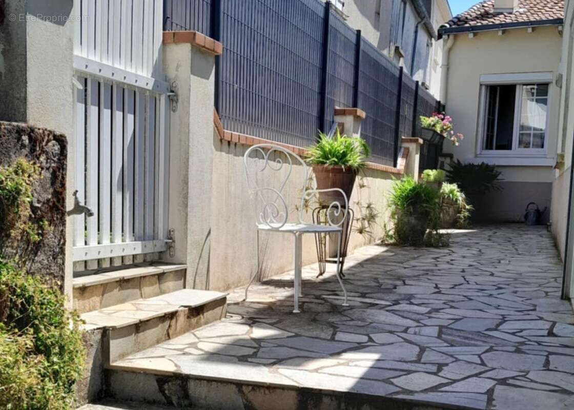 Maison à CHEMILLE