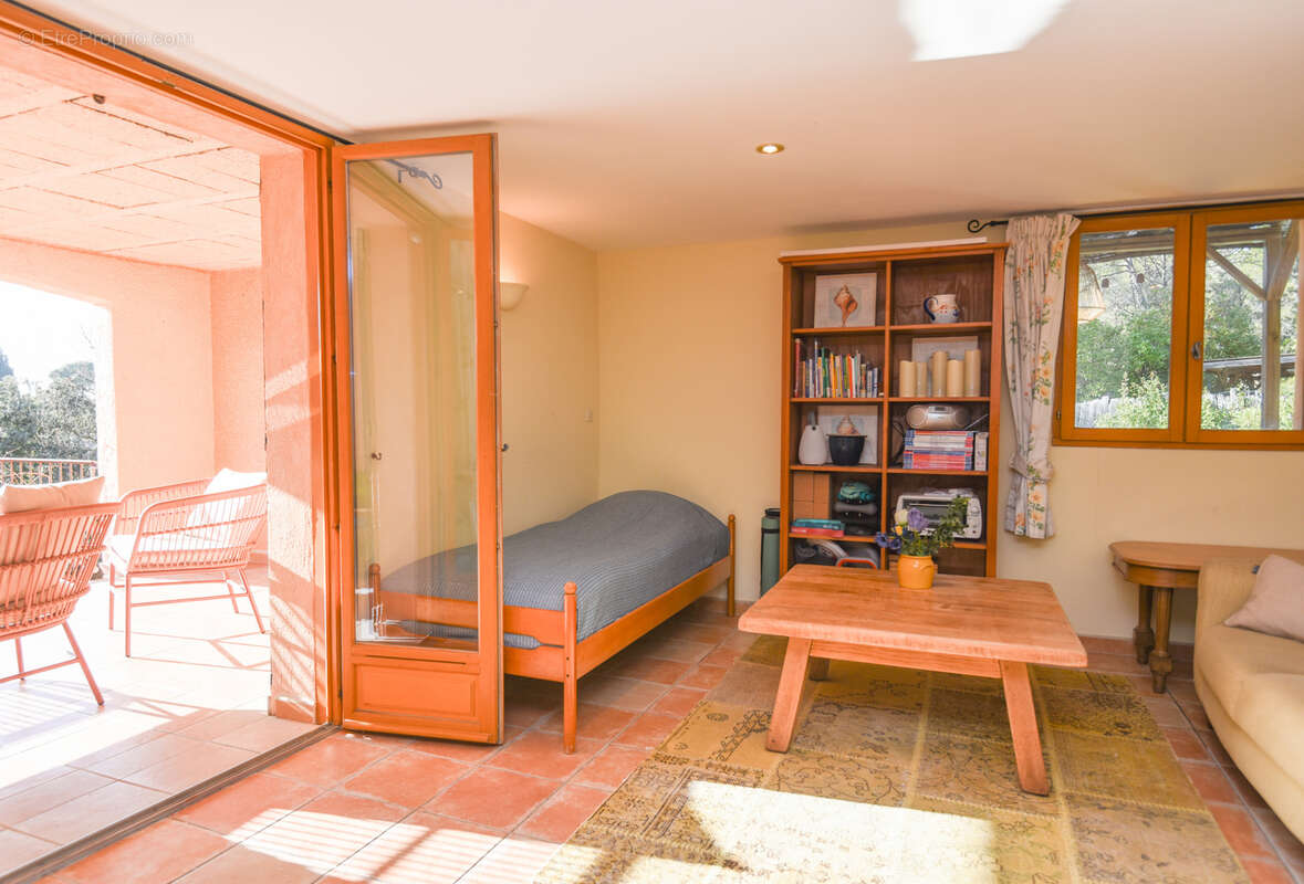 Maison à LORGUES