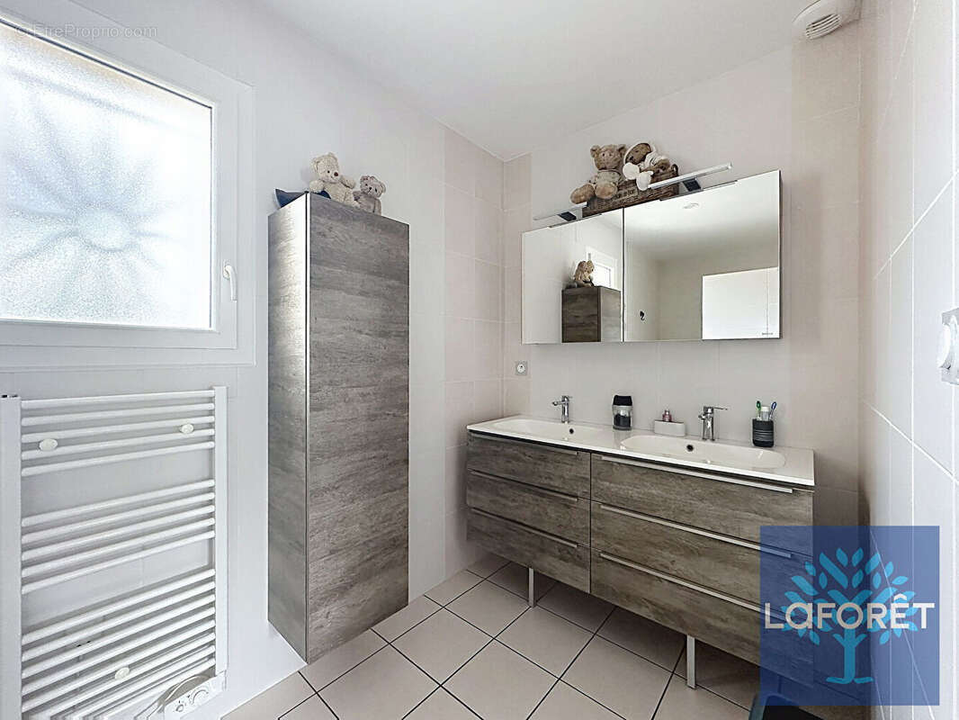Maison de 133 m² sur 3 000 m² de terrain à  Rion-des-Landes - photo 6