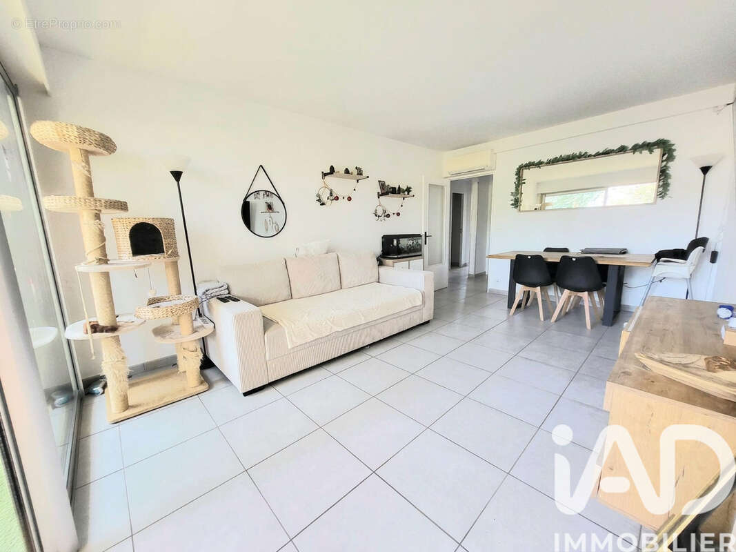 Photo 2 - Appartement à LE CANNET