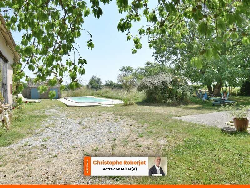 Maison Familiale ATYPIQUE en pierres située entre Chalon sur Saône et Beaune dans un havre de paix de 1700m2 et plus - photo 29