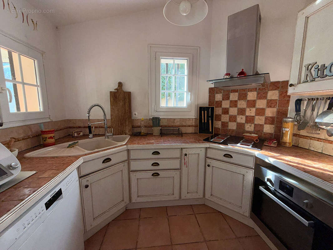 Maison à CADOLIVE