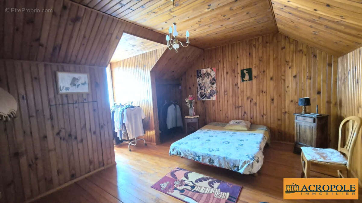 Maison 165 m² à Vierzon  - photo 9