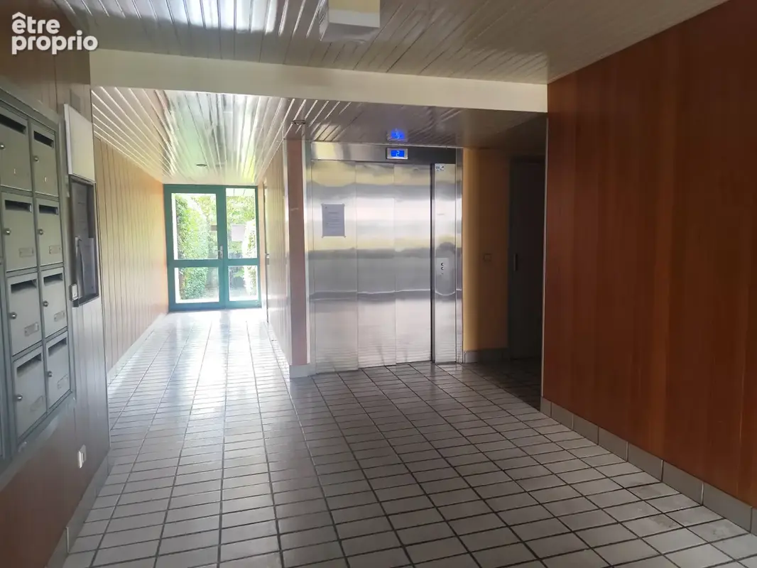 Appartement T3 avec caves et parking - photo 10