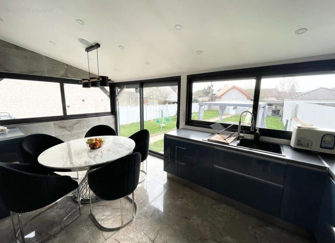 Maison à ARNOUVILLE-LES-GONESSE