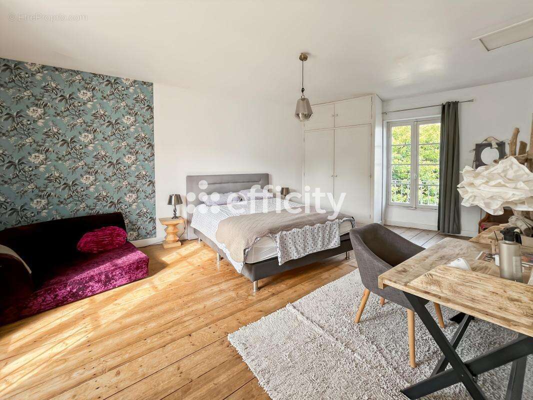 Maison à CHASSORS