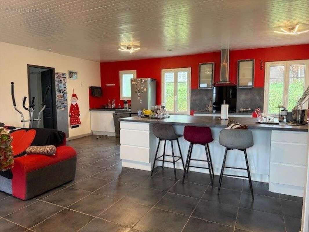 Photo 2 - Maison à BIRON