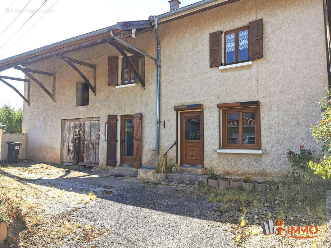 Maison à ROCHE