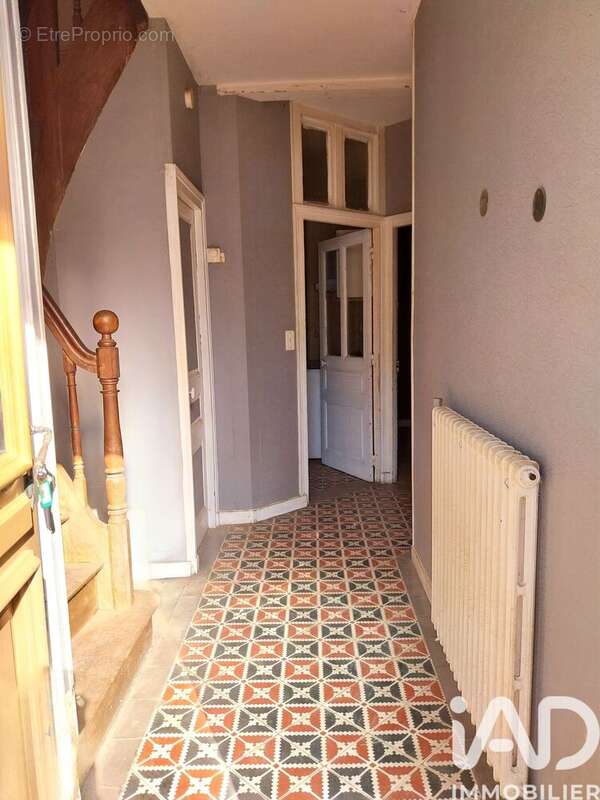 Photo 2 - Maison à BUSSIERE-POITEVINE