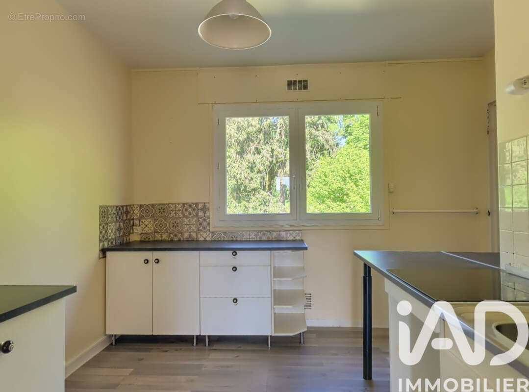 Appartement 71 m² à Dourdan  - photo 3